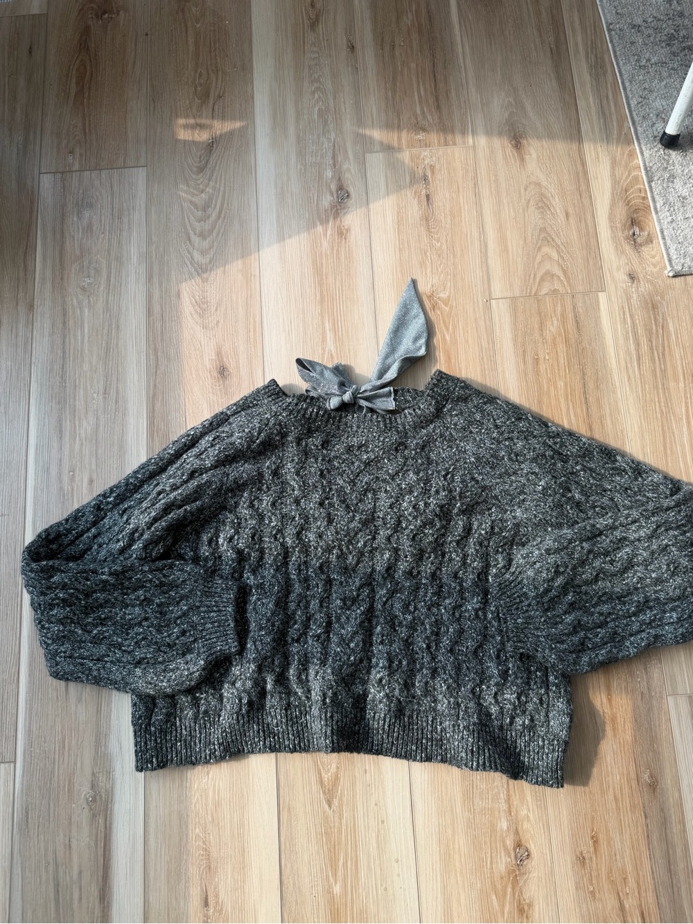 Charcoal Cable-Knit Crewneck Sweater - Women